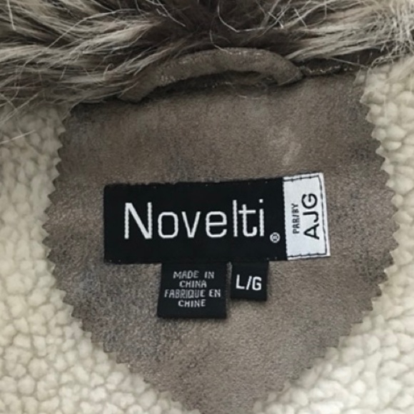 Stylish Knee Length Winter Coat with Faux Fur Collar - Picture 3 of 4